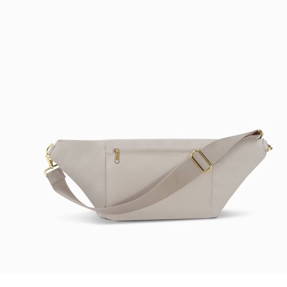 CANVELLE Gray oversized fanny pack with Patterned Strap - Picture 5 of 11